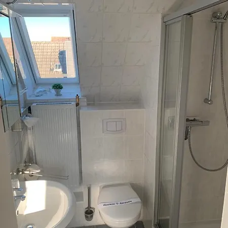 Haus Kaiser 6 Deichglueck * 부숨