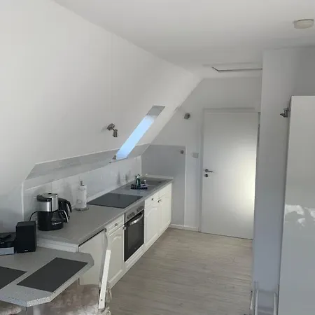 Haus Kaiser 6 Deichglueck 부숨