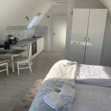 아파트 Haus Kaiser 6 Deichglueck 부숨