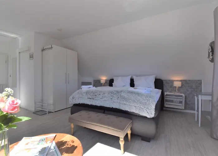 Haus Kaiser 6 Deichglueck Appartement Büsum